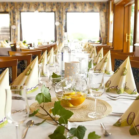 - Restaurant Berghof 3*