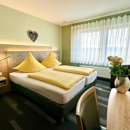 贝格霍夫酒店 - 餐厅 酒店 3*