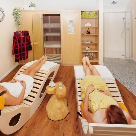 - Restaurant Berghof 3* Бергхаузен